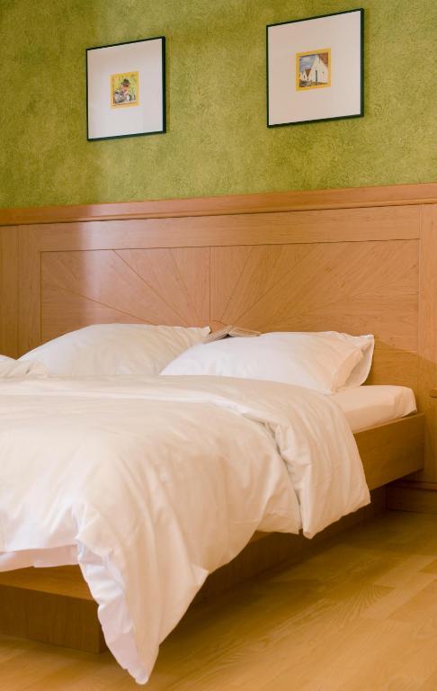 Hotel Neustifter ポイスドルフ 部屋 写真