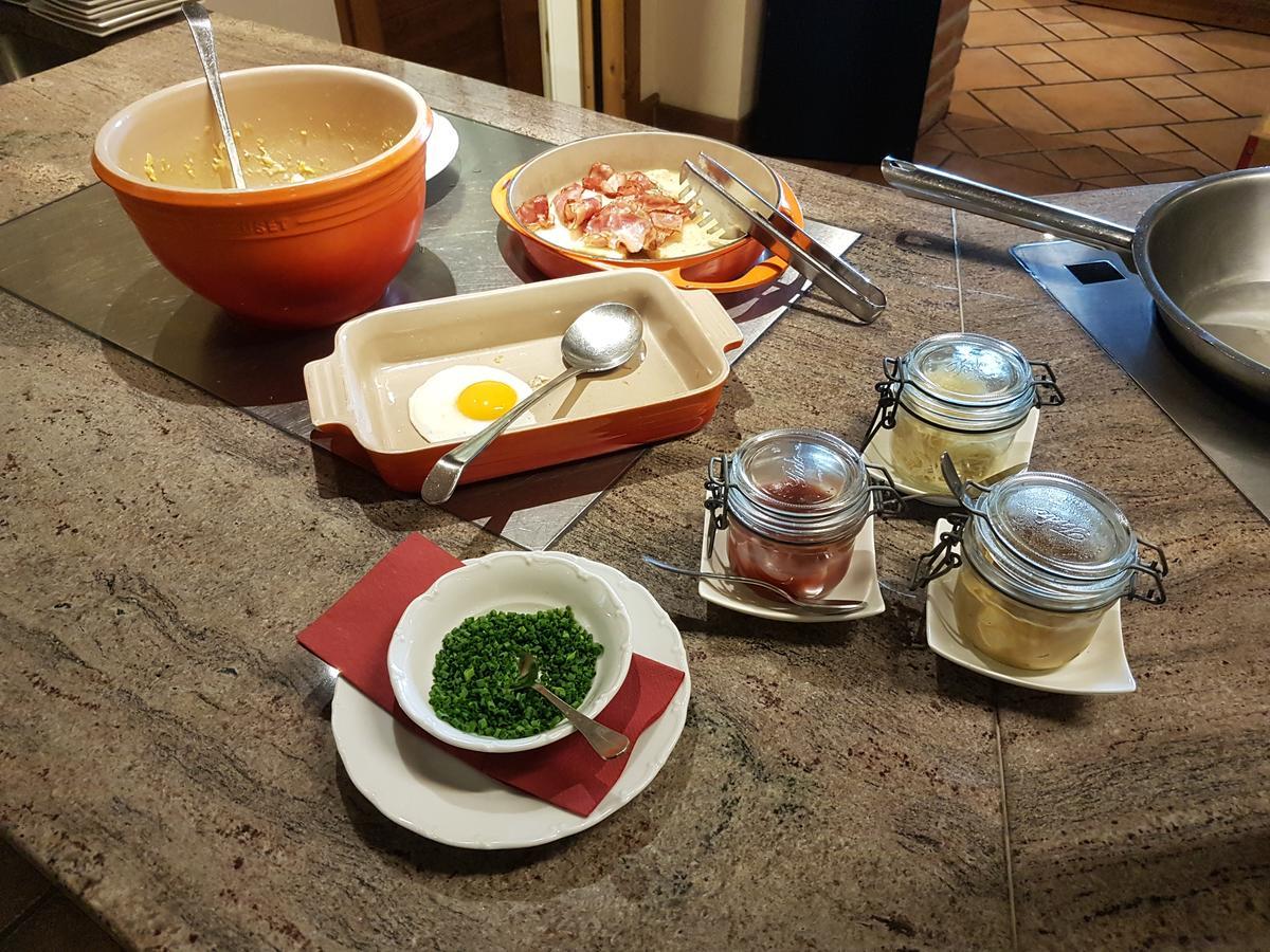 Hotel Neustifter ポイスドルフ エクステリア 写真